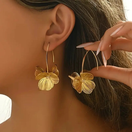 Exaggerate Gold Silver Color Flower Big Hoop Earrings Elegant Fashion Dangle Earring for Women Girl Ear Hook Metal Charm Jewelry